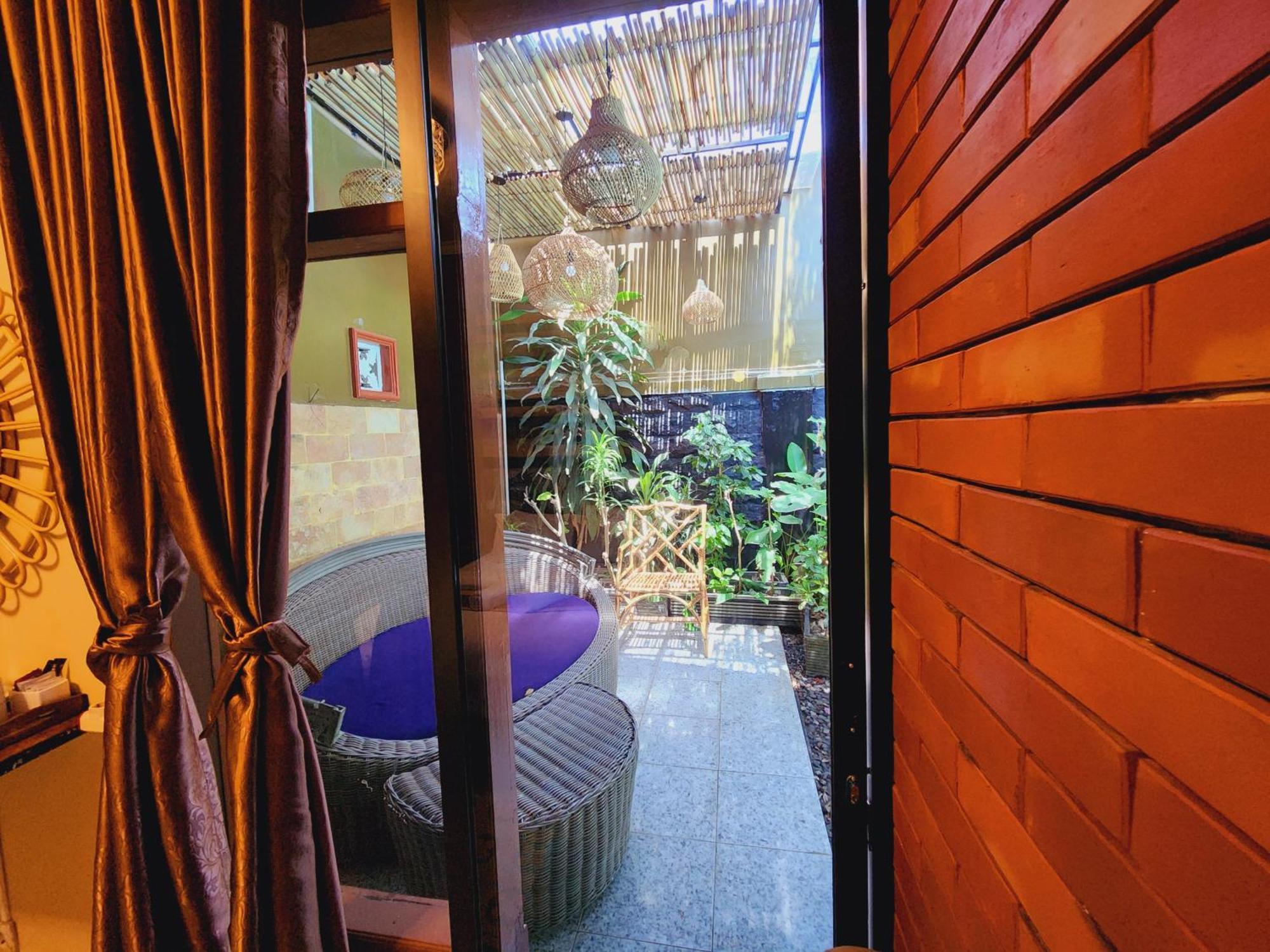 Sammy Home Yogyakarta Extérieur photo