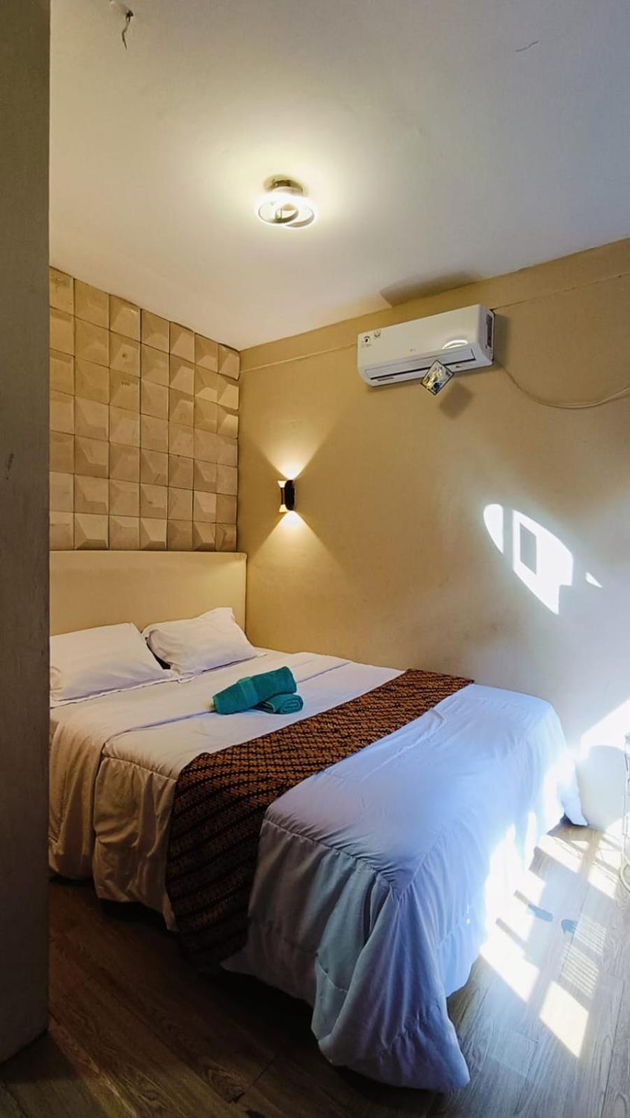 Sammy Home Yogyakarta Extérieur photo
